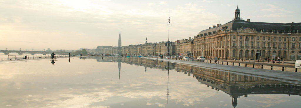 Ville de Bordeaux, image miroir